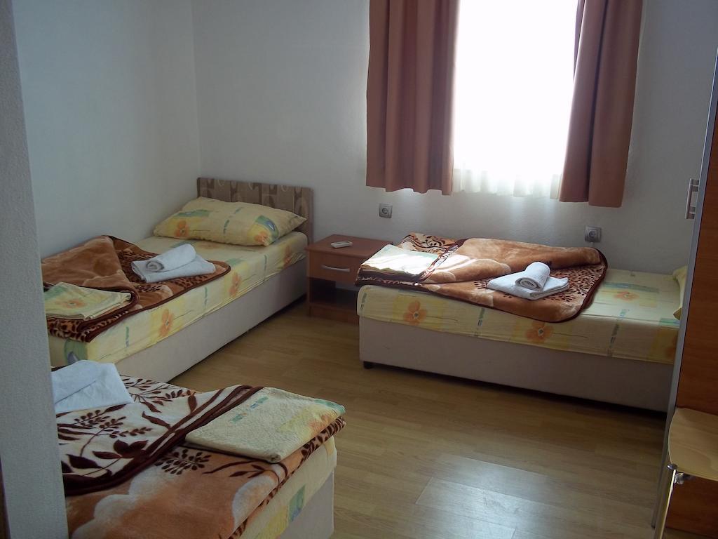 Međugorje Hotel Quo Vadis חדר תמונה